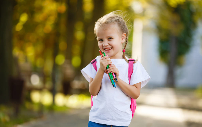 想让孩子尽快适应幼儿园生活？家长需要注意这7点